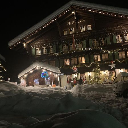 Auberge De L'Ours Vers L'Eglise Extérieur photo
