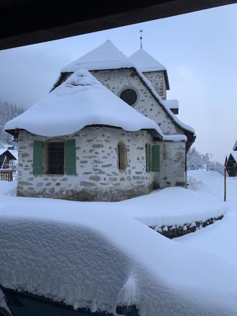Auberge De L'Ours Vers L'Eglise Extérieur photo